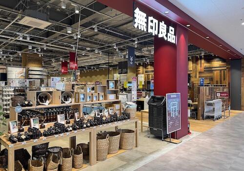 【秋田 古材の施工事例】 無印良品 秋田山王