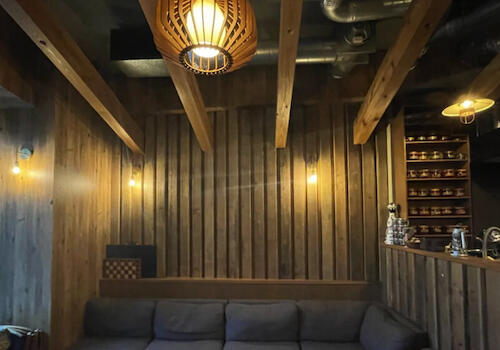 アンティーク木材販売店選びのコツ・プロが選ぶ本物と不燃の秘訣